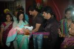 Madhur Bhandarkar, Smita Thackeray at Shiva_s salon Launch in Andheri on 21st Nov 2010 (6).JPG
